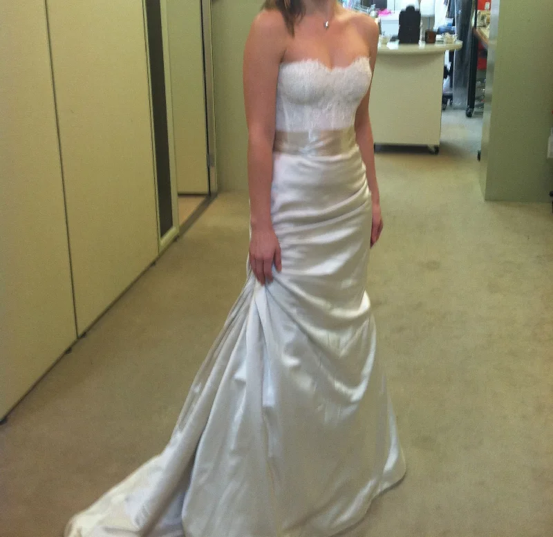 Year-End Clearance Monique Lhuillier Magical skirt and Augustine corset