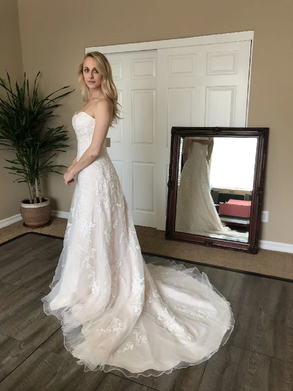 Customer Appreciation Sale David's Bridal 10043090