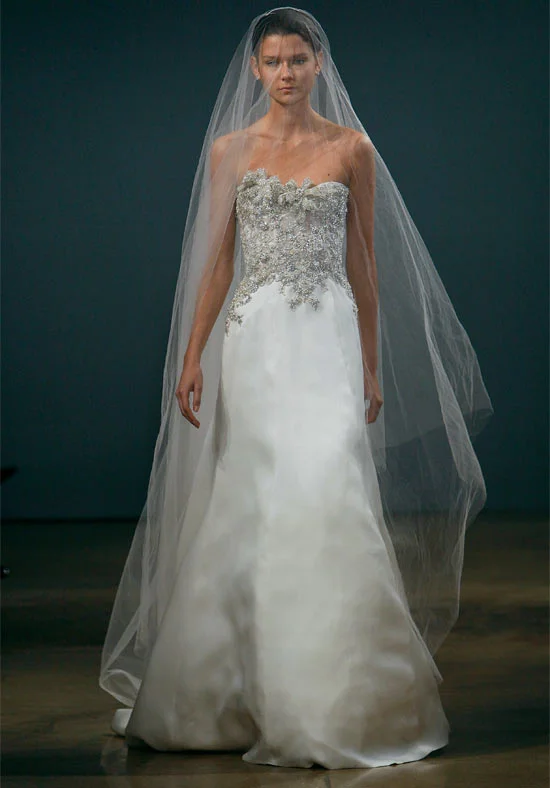 Value Deals Monique Lhuillier Wallis