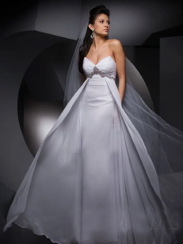 Act Now Maggie Sottero Chiffon Strapless Sweetheart White Wedding Gown