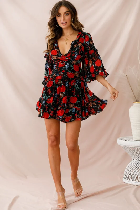 Year-End Clearance Albany Lace Up Back Frill Dress Black/Red