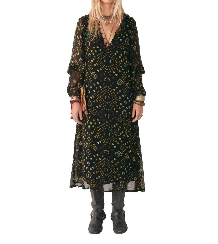 Bargain Bin Bianca Dress In Space Oddity/black Magma