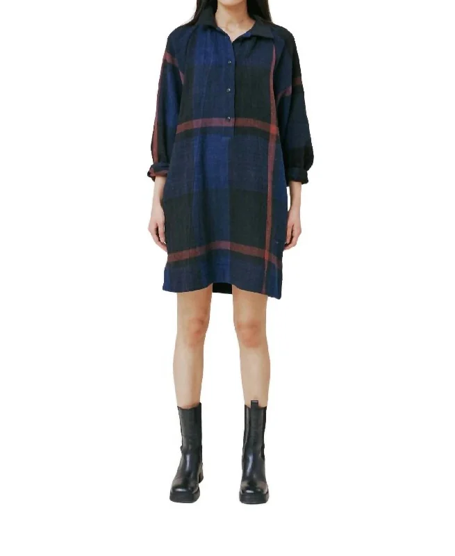 Final Clearance Hilma Shirt Dress In Navy Cotton Plaid