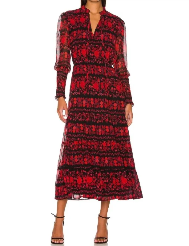 Big Discounts It’S A Moment Dress In Red And Black