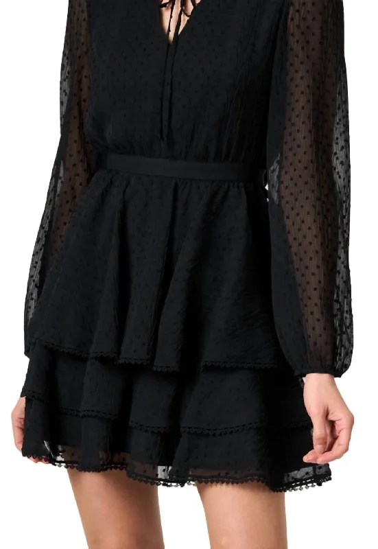 Savings Event Lace Dress In Black