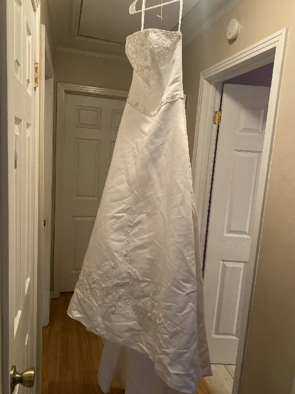 Quick Sale David's Bridal 10040745