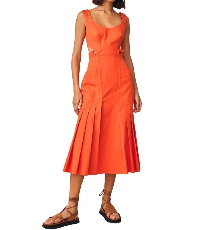Huge Discounts Giselle Dress In Cherry