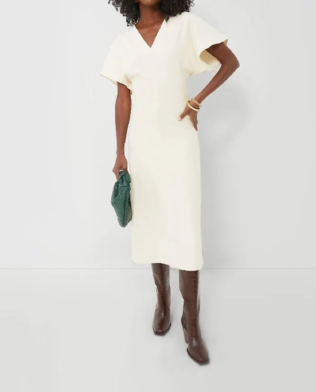 Value Deals Ariana Dress In Ecru