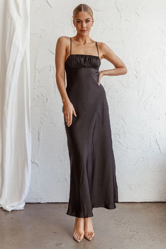 Grand Opening Sale From Above V-Back Midi Dress Black
