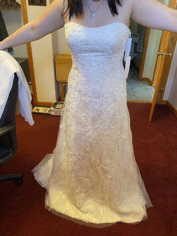 Fantastic Deals David's Bridal 12040131