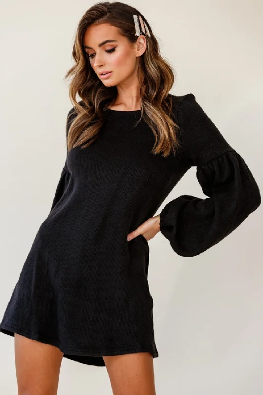 Limited Quantity Morais Puff Sleeved Sweater Dress Black