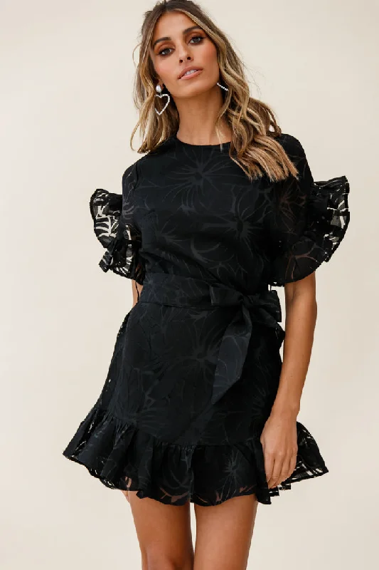 Limited Quantity Coolum Ruffle Sleeve Dress Black