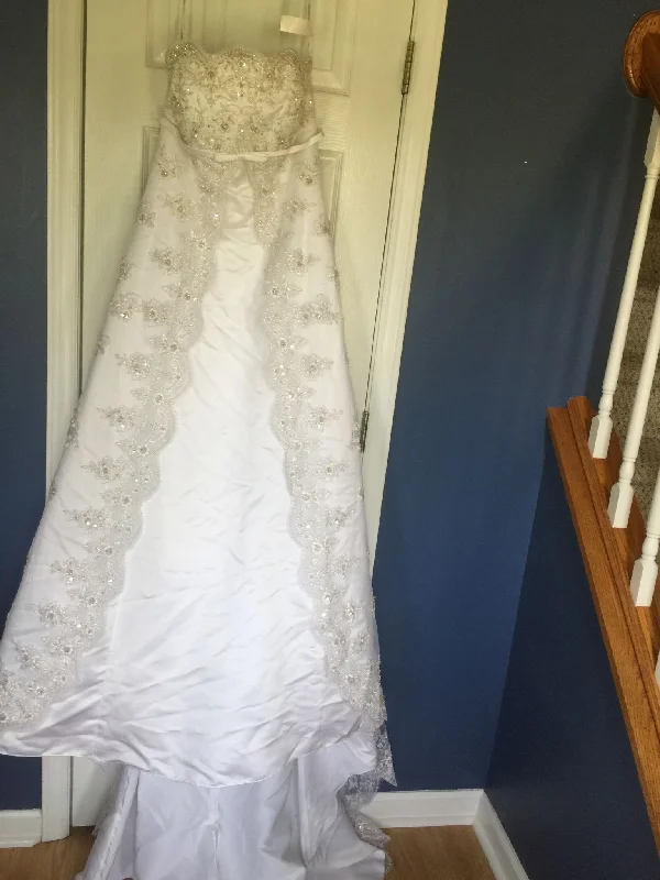 Clearance Sale David's Bridal 10042020