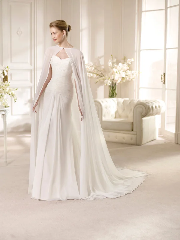 Today’s Deal Pronovias Azuaga by San Patrick