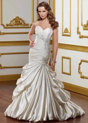 Markdowns Mori Lee 1802